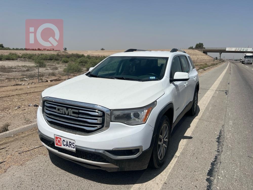 جي ام سي اكاديا